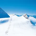 Pinzger Отель