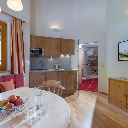 Pinzger Hotell