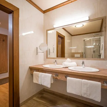 Hotel Pinzger